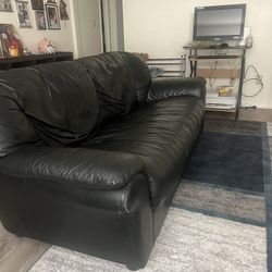 Black Leather Couch 