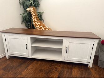 Tv stand