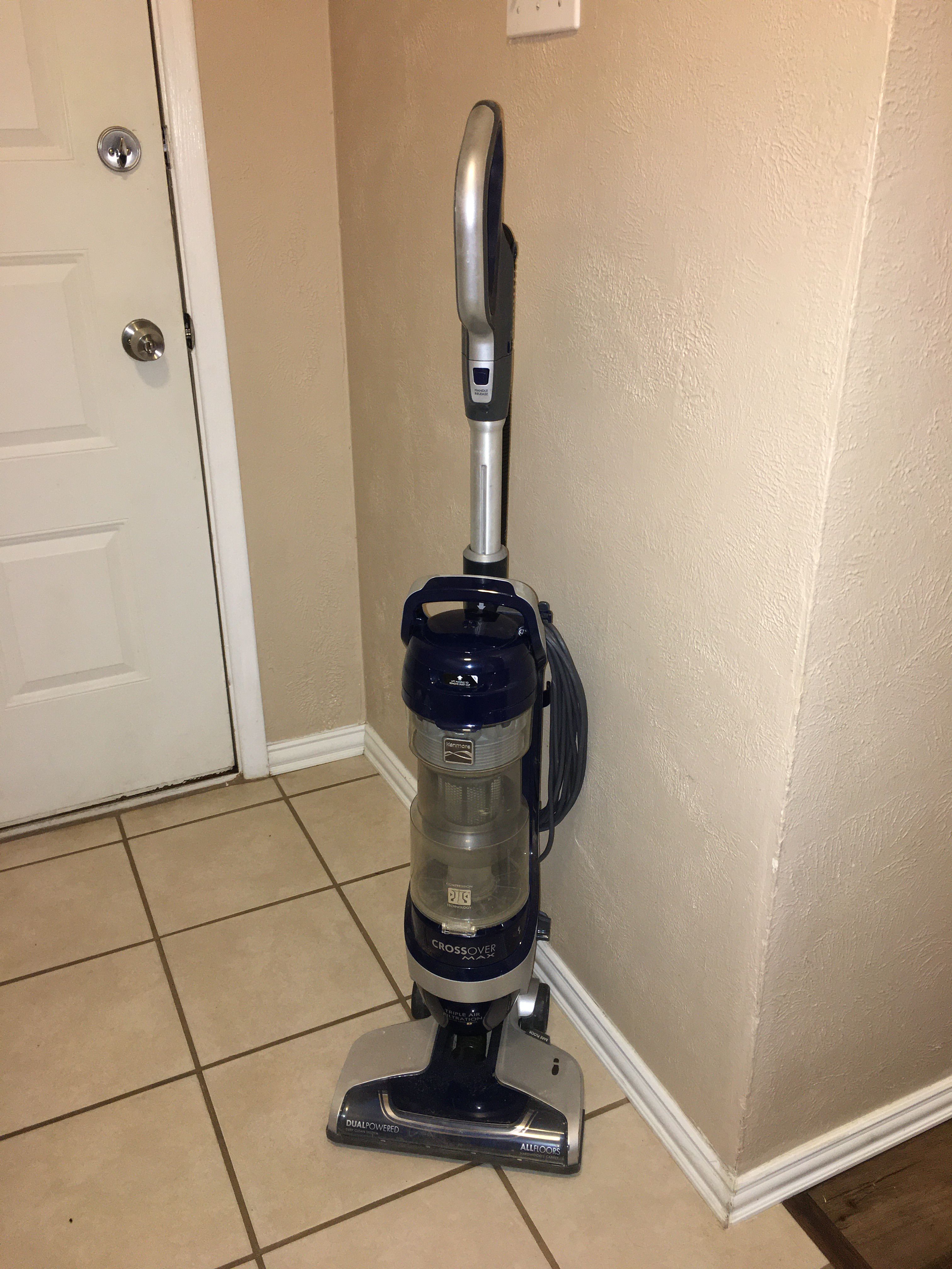 Kenmore Crossover Max upright vacuum
