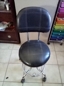 swivel and height adjustable stool