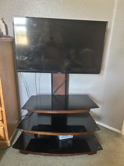 Televisión Y Centro De Entretenimiento Todo Junto Como Se Muestra En La Foto