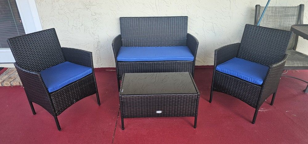 Patio Furniture Set