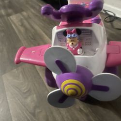 Mini mouse Helicopter Ride