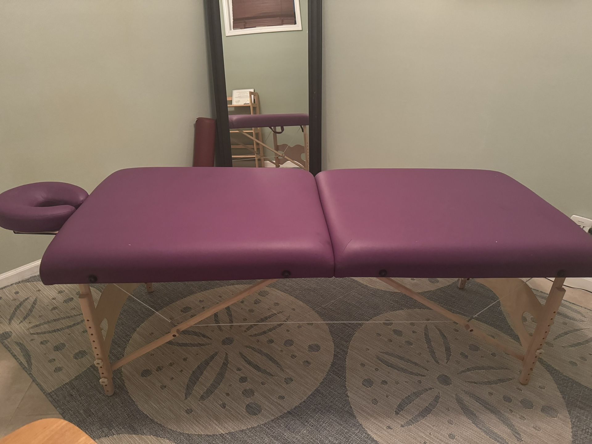 Custom Craftworks Athena Massage Table