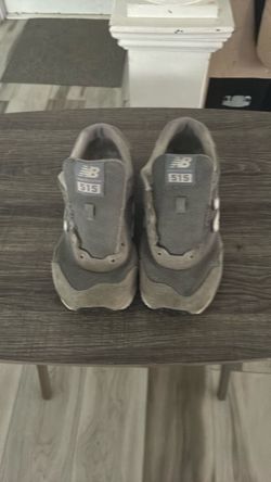 Gray New Balance 515 Sneakers - Size 9 (No Laces or Insoles)