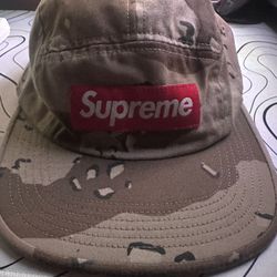*RARE* 2018 Supreme 5 Panel Camo Hat