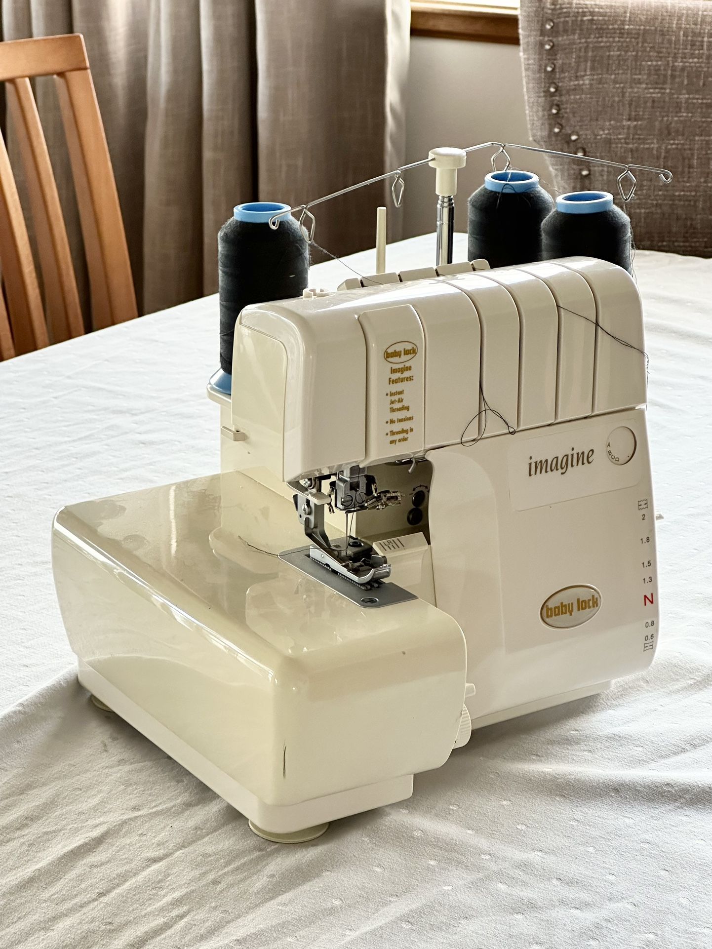 Baby lock Imagine 4Thread serger for Sale in Issaquah, WA OfferUp
