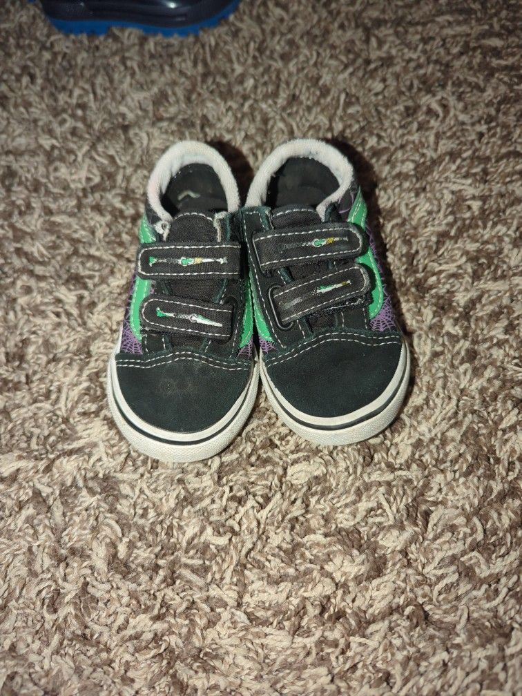 Spooky Shoes