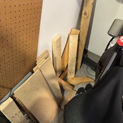 Misc lumber - Free