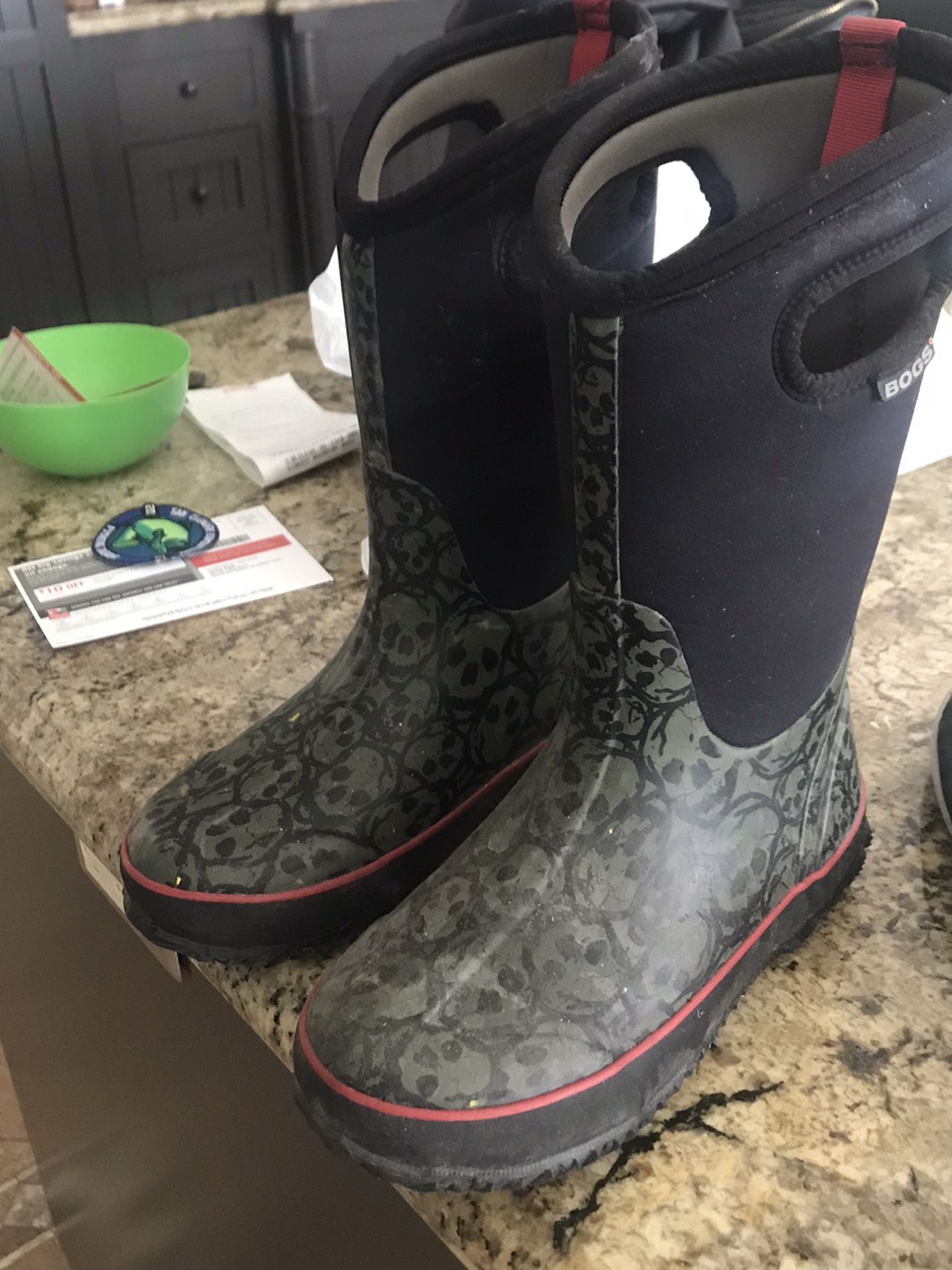Kids Size 4 Rain Boots. Used Good Shape!