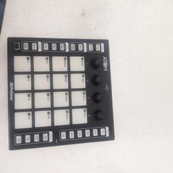 Presonus atom controller/ beat Maker 