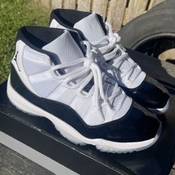 Jordan Retro 11 Concord - Size 10 w/ Original Box - Lightly Used