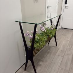 Decorative Glass Table 