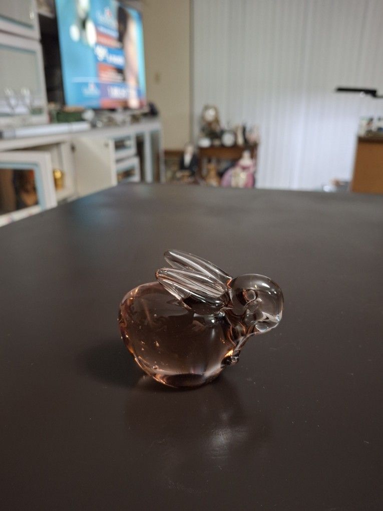 Vintage Blown Pink Art Hlass Bunny Figurine 2.5"H X 3"L