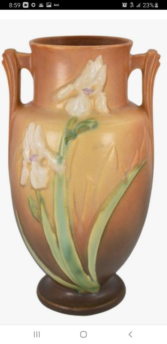 Roseville Iris Tan 1939 Vintage Mid Century Modern Pottery Ceramic Vase 928-12