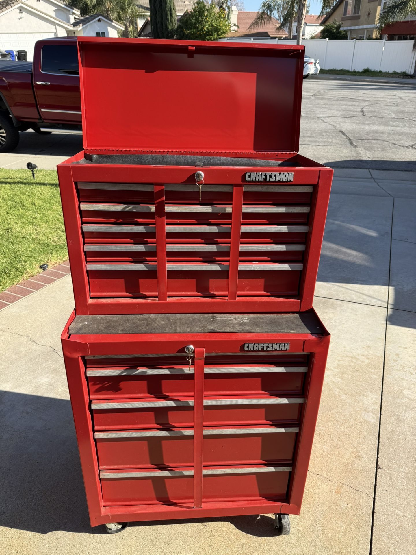 Craftsman steel rolling tool cabinet and chest combo