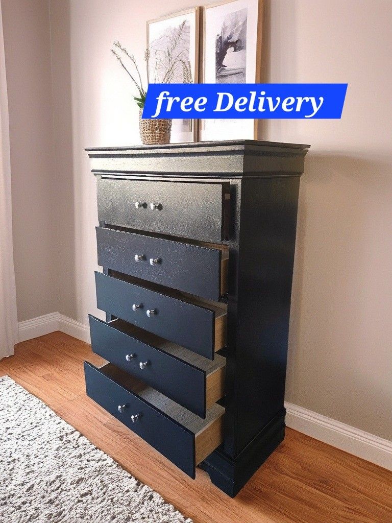 Dresser Chest 