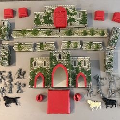 Vintage Marx Playset Medieval Castle Fort Figures Buildings Accessories