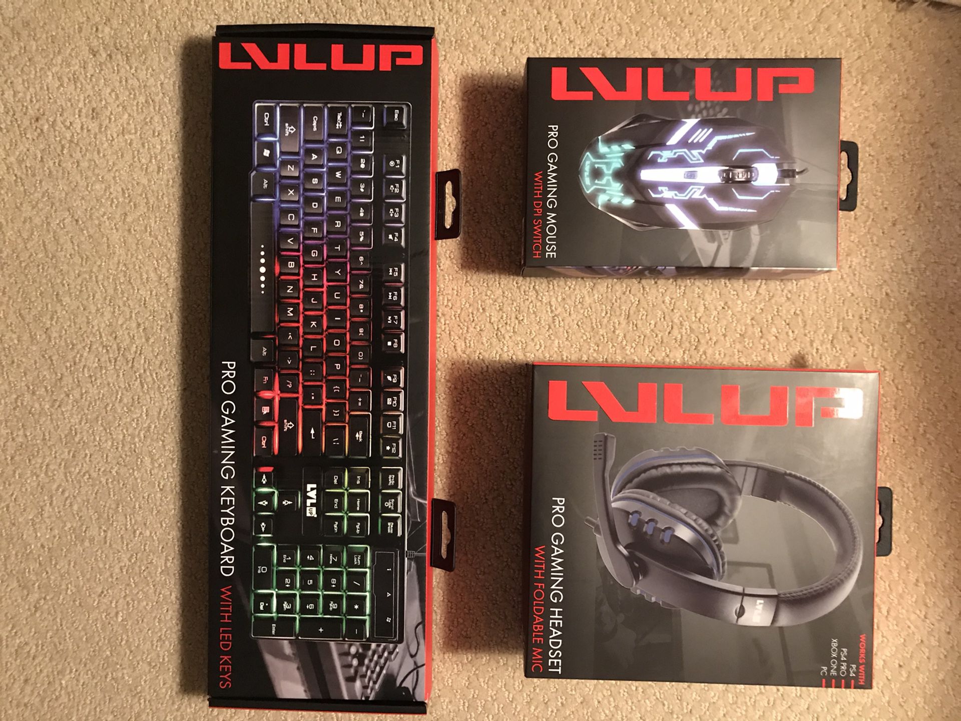 Level Up gaming headset keyboard and mouse bundle