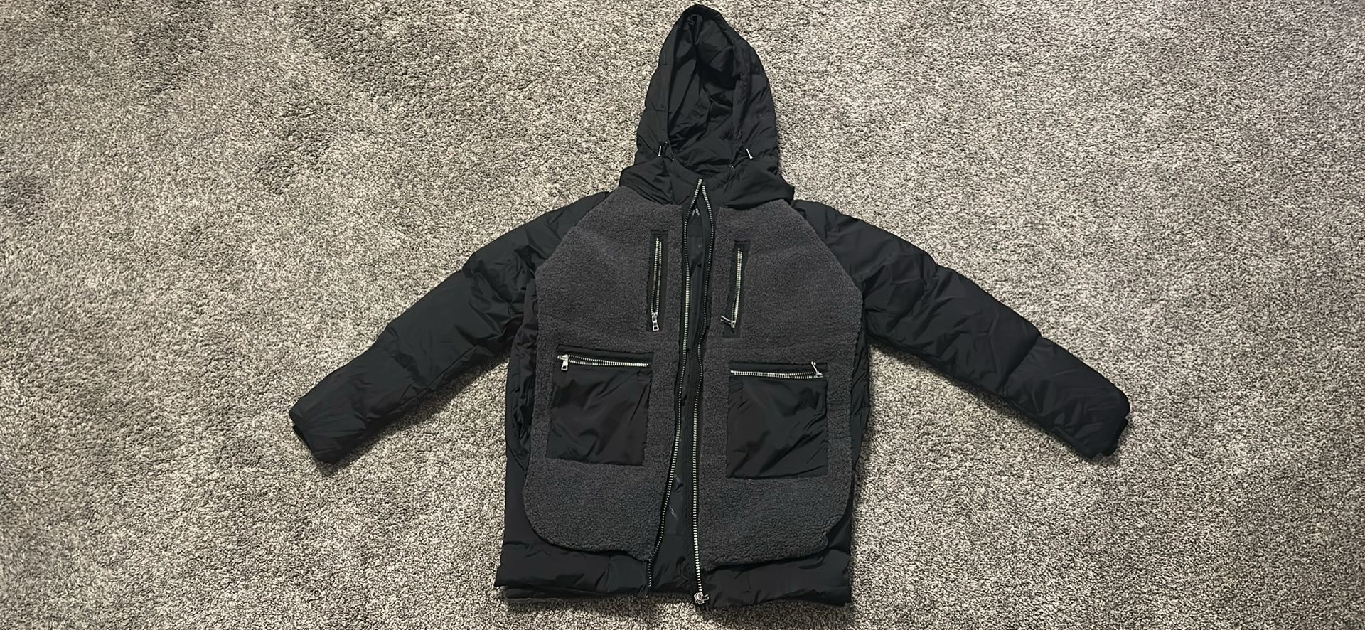 NWT Puffer Jacket Brand New Size Large