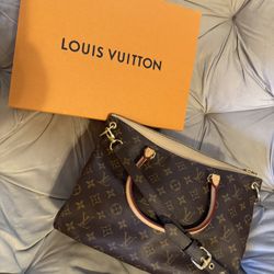 LV (LOUIS VUITTON PALLAS MONOGRAM DUNE TOTE BAG)