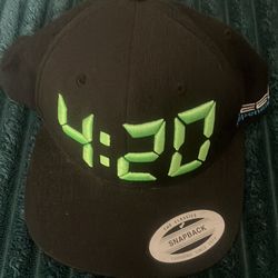 Snapback hat Limited