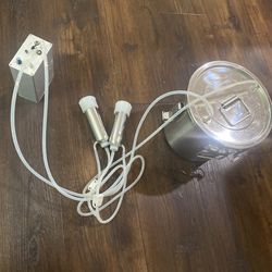 Center milking machine