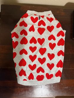Dog Old Navy Dog T-shirt Valentines Day Shirt Size Medium Gray With Red Hearts