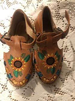 Lil Girls Leather Sandals 