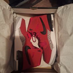 Jordan Air Legacy 312