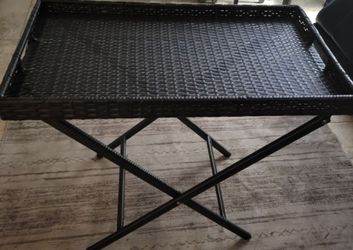 Wicker Folding Tray Table