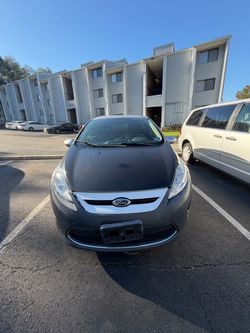 2011 Ford Fiesta