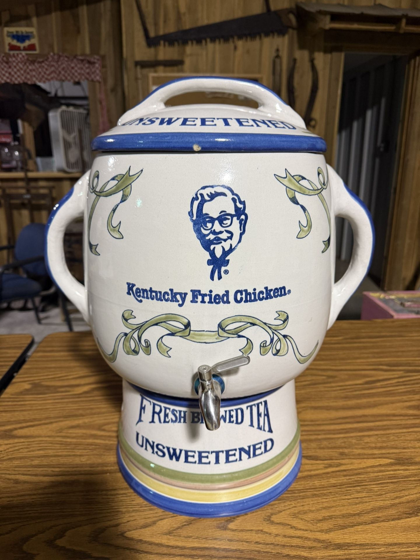 Vintage Crock Kentucky Fried Chicken