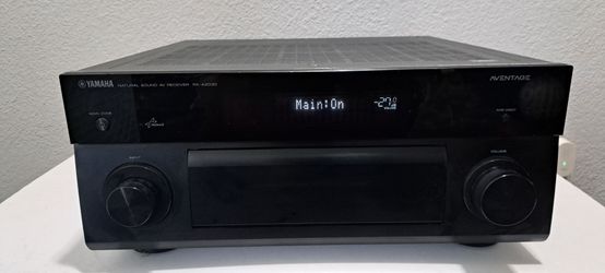 Yamaha Aventage RX-A2030 Receiver