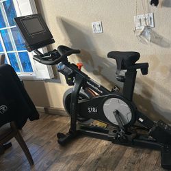 Nordic track Exercise Bike Commercial S10i