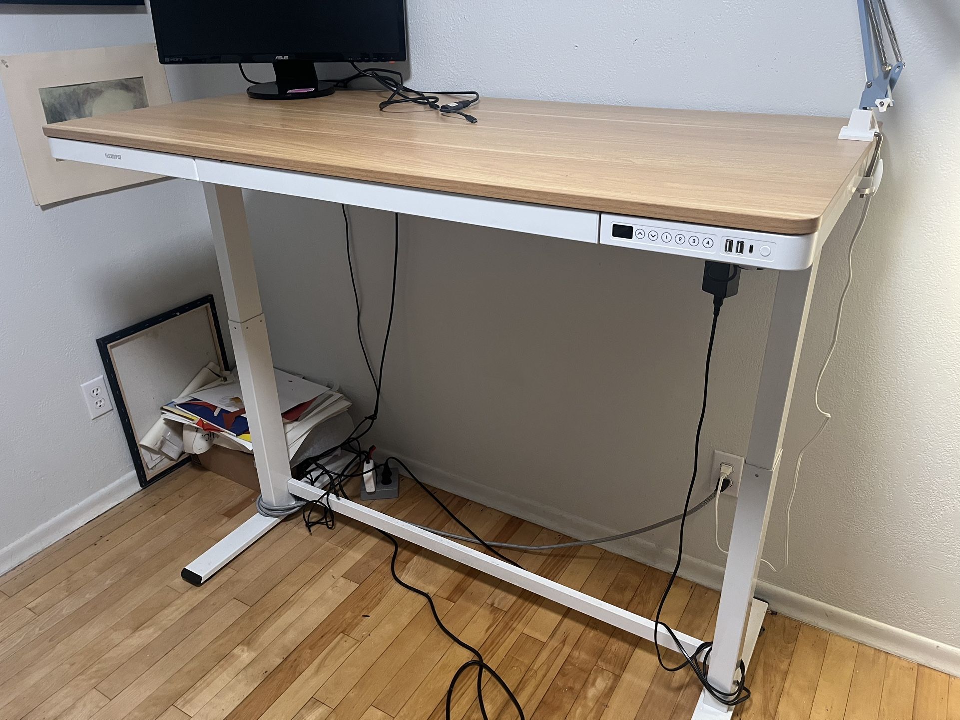 55 “ Electric Standing Desk