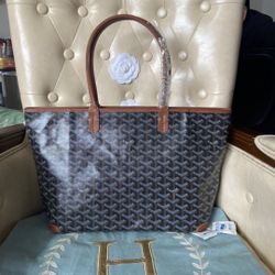 Goyard Tote 