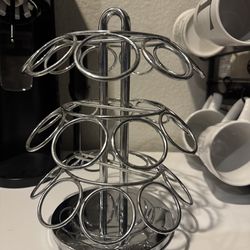 Spinning k cup holder