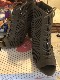 Olive Women Heels