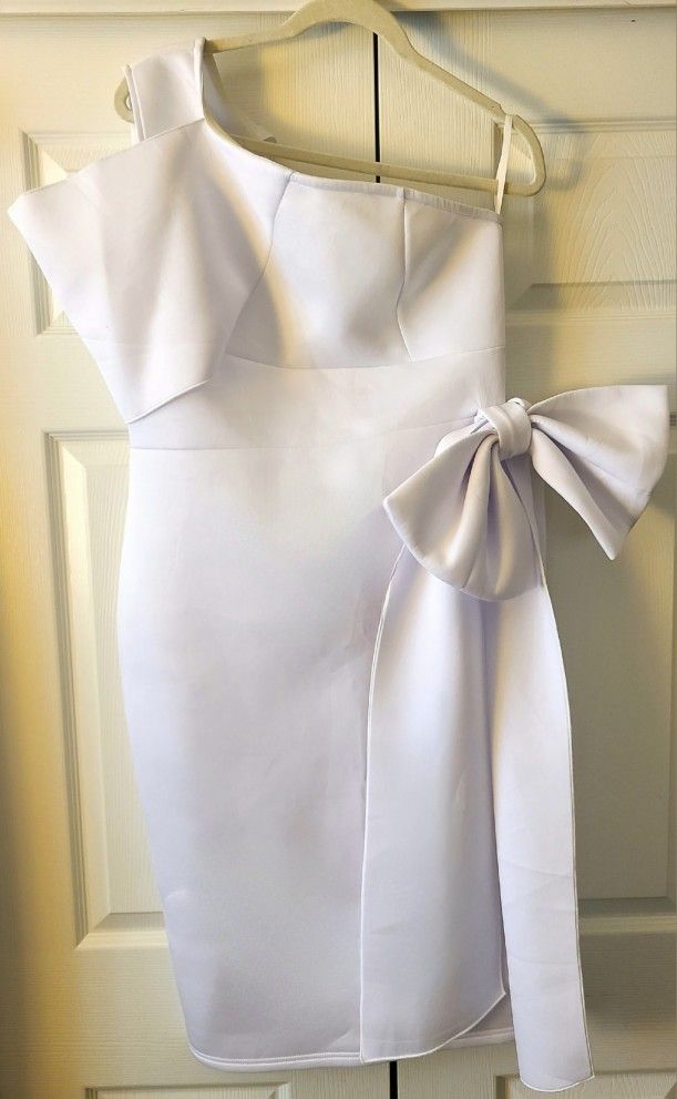 Womens White One Shoulder Dress