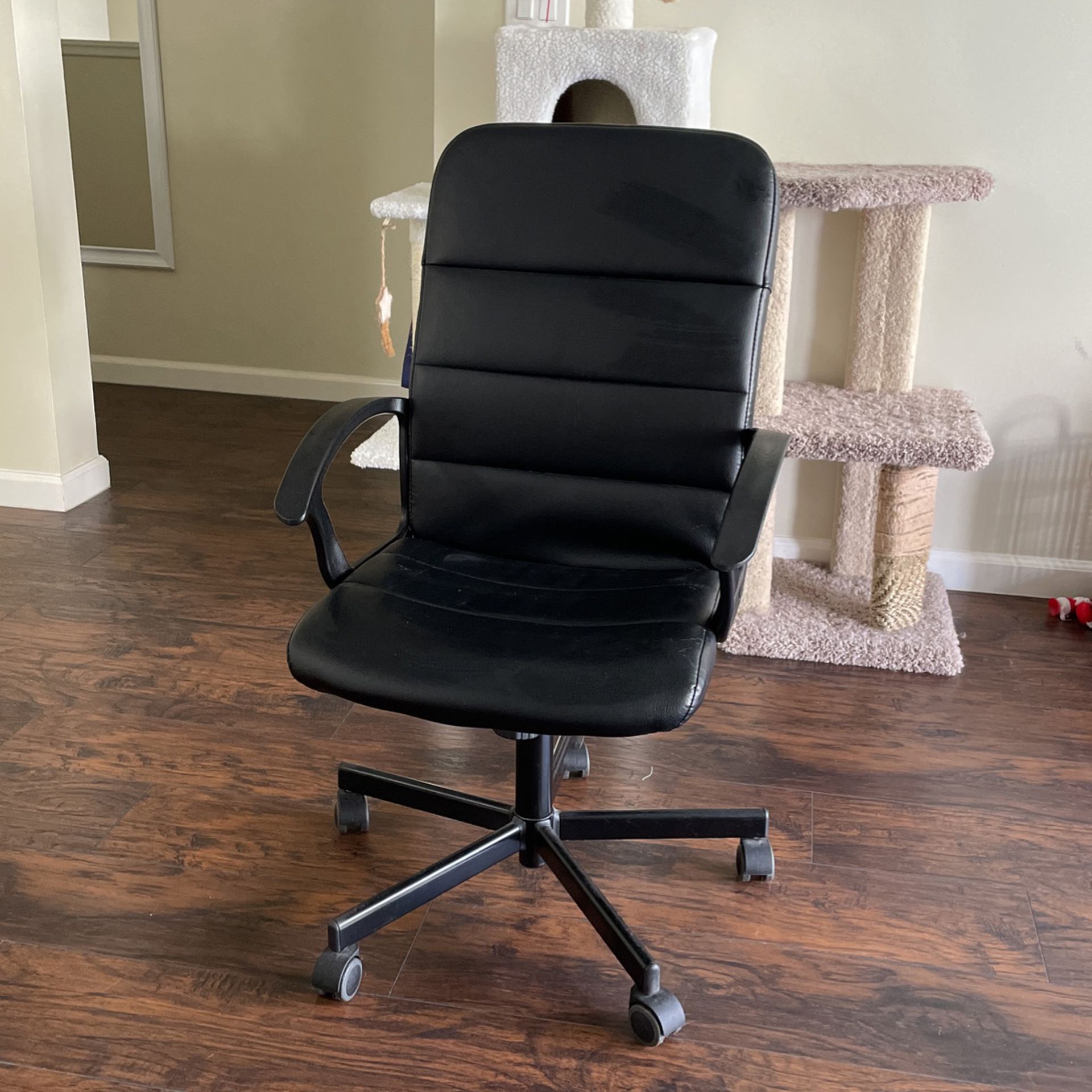 Game Chair PU Leather Black Office Chair