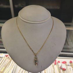 14k solid gold necklace with pendant 6.8 grams 24 long layaway available 10% dwon if you interested please make sure you ask for Maribel thank you