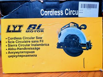 Entry-Level Brushless 7-1/4" Circular Saw Beginner's Kit (*compatible with Dewalt 20V batteries)