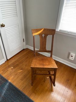 Antique Oak Wood rocking chair
