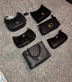 Women’s purse
