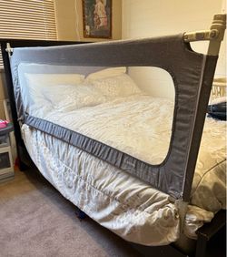 Baby safety bed rail