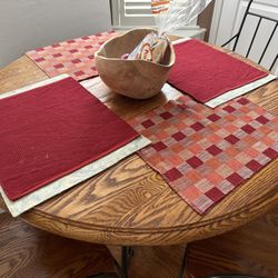 Solid Oak Table , Chairs And Leaflet Insert