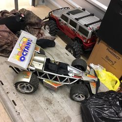 huge r/c indy car