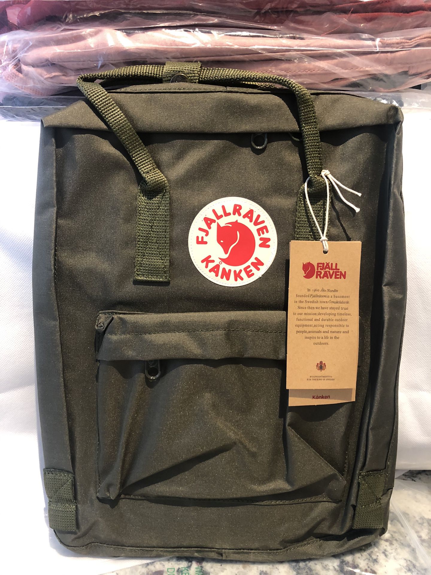Fajllraven- KanKen medium backpack $40 Great Christmas Gift 🎁🎉