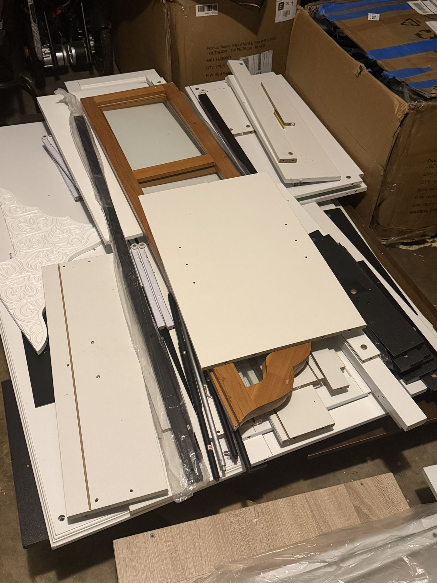 Assorted wood pc various sizes 